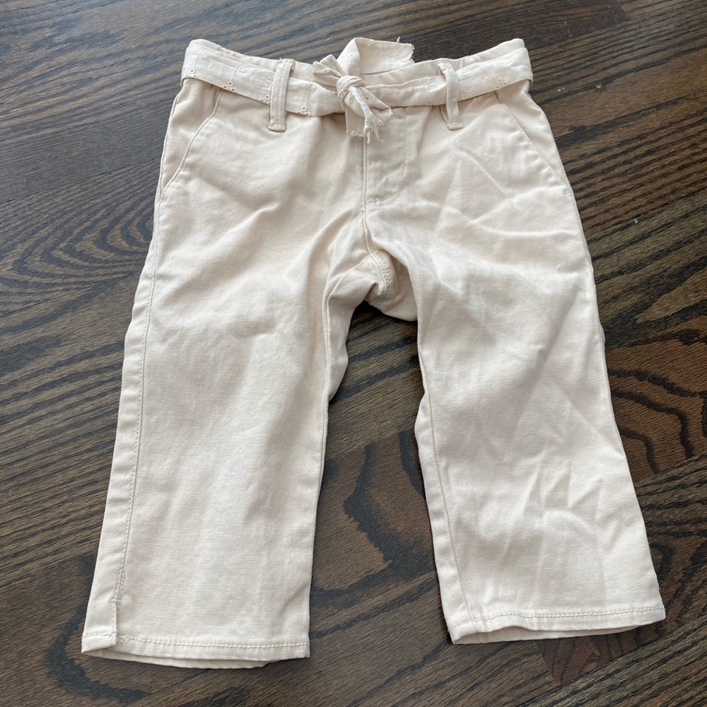 Gap belted capris size 4 NWT
